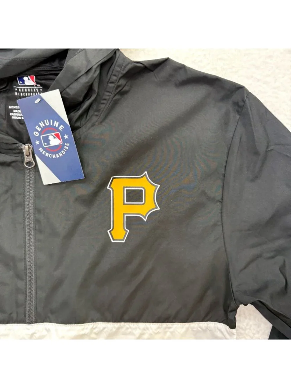 Pittsburgh Pirates Official MLB ½ Zip Windbreaker Hood‎ Pockets NEW Mens M